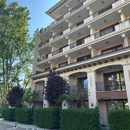 Апартаменты U-dacha Солнечный берег